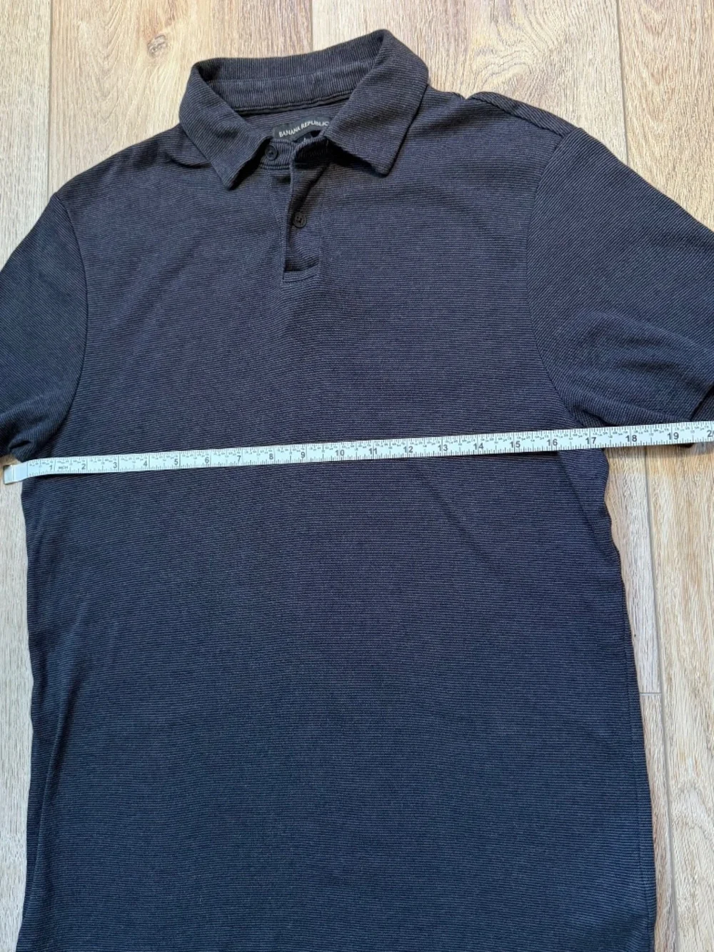 Banana Republic perfect golf